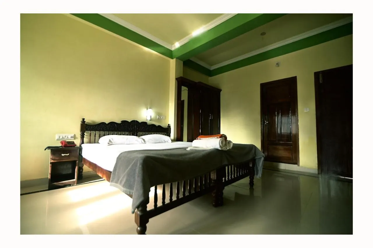 Sree Mookambika Beach Resort Kovalam 3*,